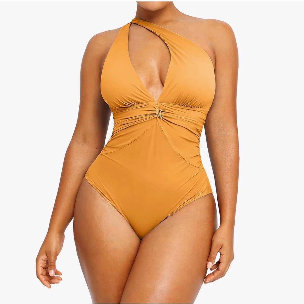 Shapellx ‘3-in-1 Look’ Ruched V-Neck One Piece Swimsuit